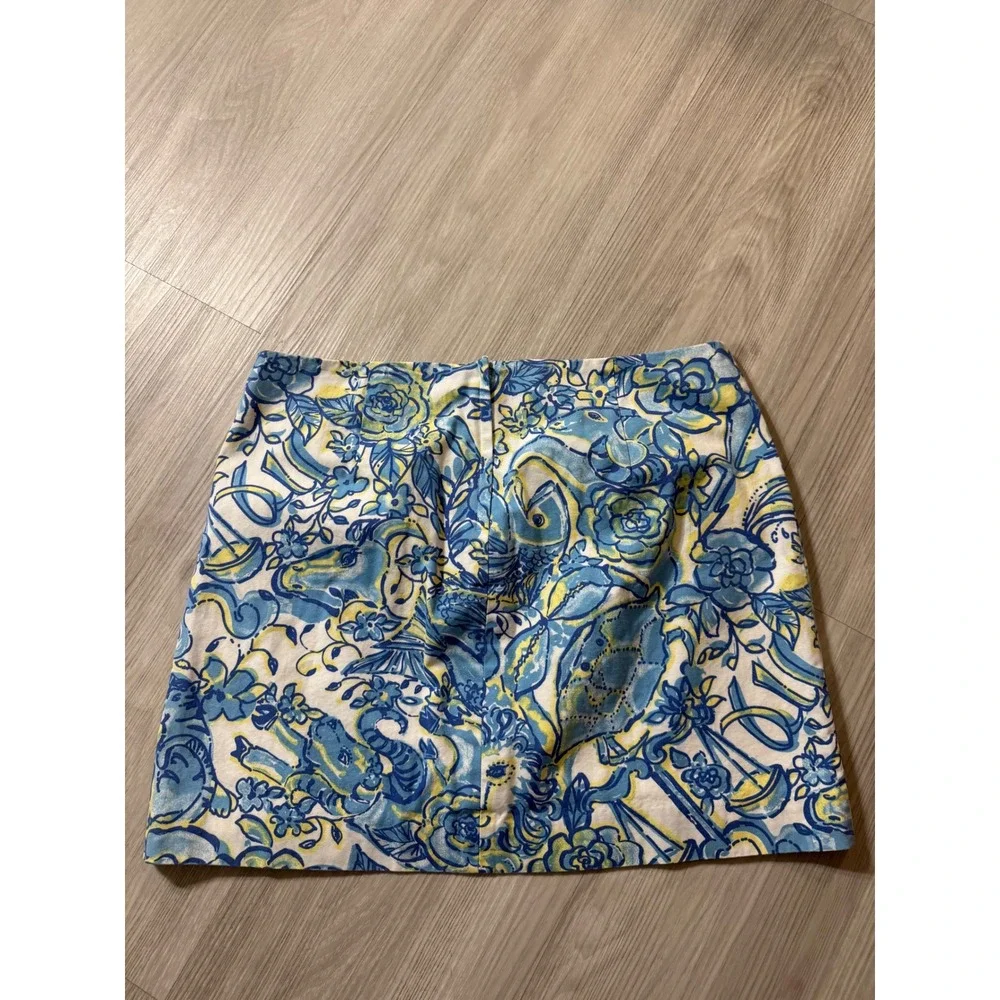 Lilly Pulitzer Blue Yellow Floral Zodiac Print Mini Skirt Pockets Size 8